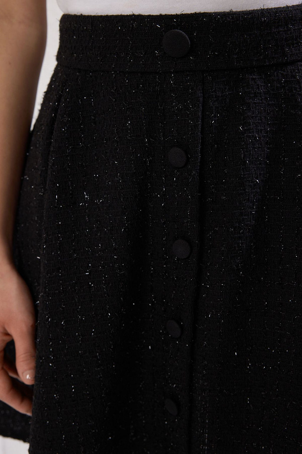 TRENDYOLMILLA Siyah Cep Detayl? Onden Dugmeli Klos Tuvit Kumasl? Mini Boy Dokuma Etek TWOAW25ET00027 фото 4