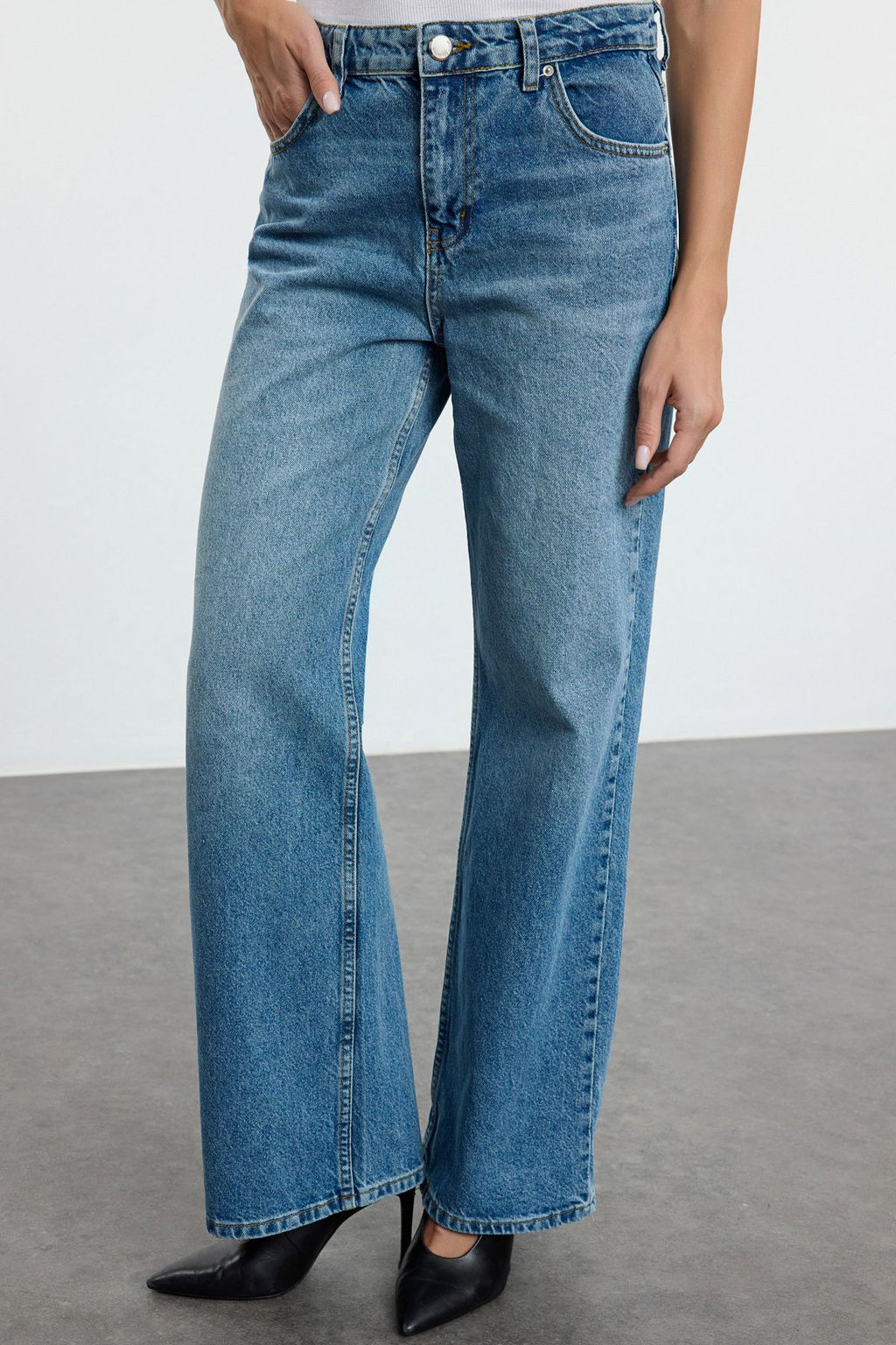 Mavi Dusuk Bel Wide Leg Jeans TWOAW25JE00160