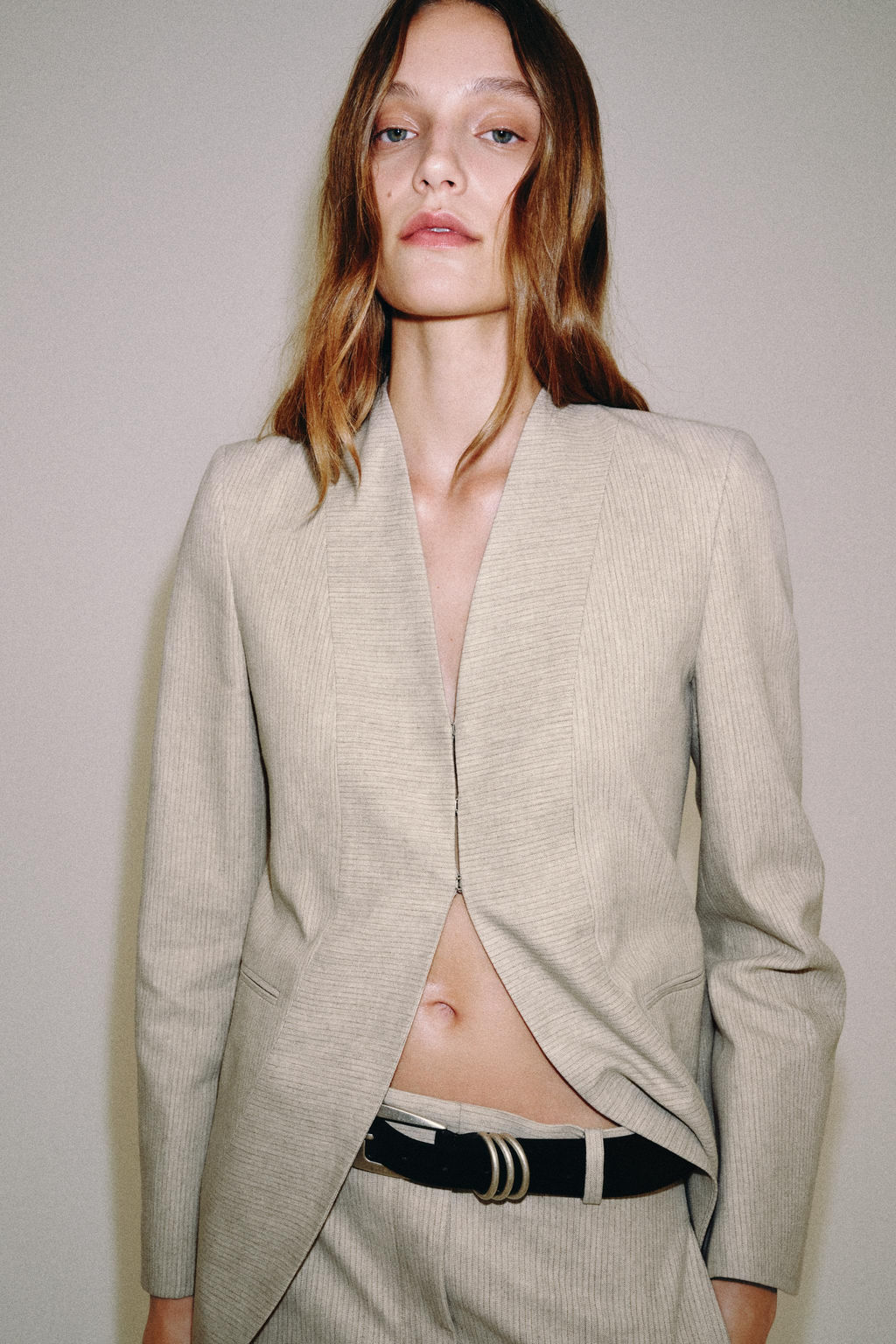 BLAZER LARGA RAYAS ZW COLLECTION / Arena / Vigor? - Zara фото 2