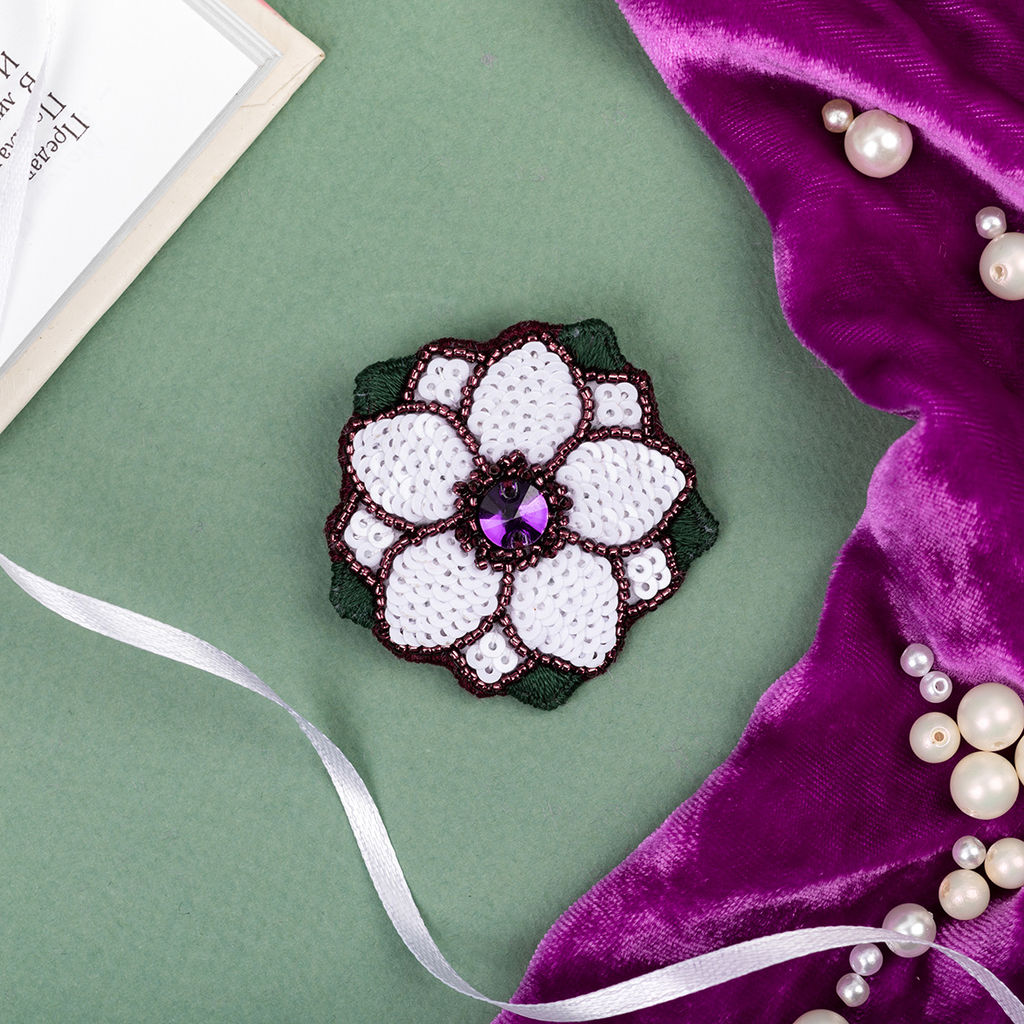 Klart набор для вышивания 10-516 Брошь. Анемон 4.5 х 4.5 см