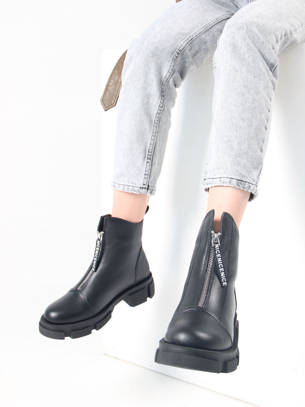 Ботинки 330.21074.black R