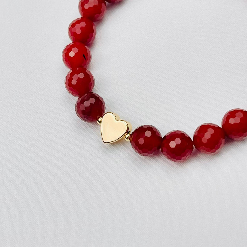 Браслет из Сердолика со вставкой "Сердце" 18 см