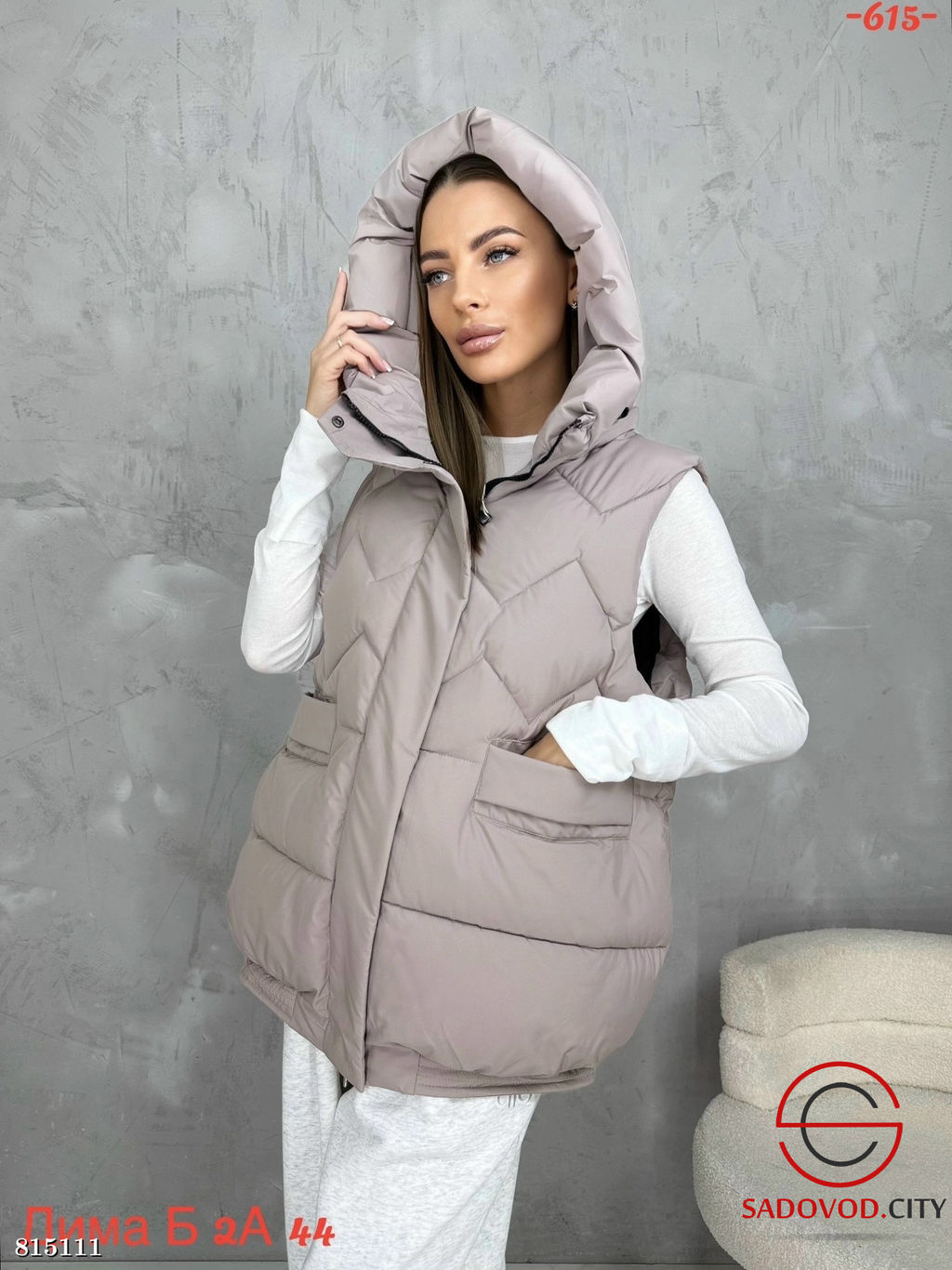 Жилетка женская с карманами