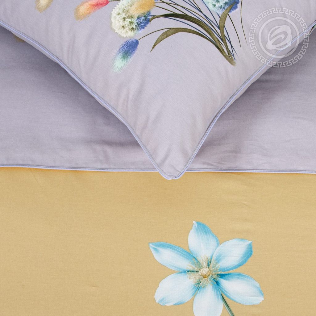 Лусия Евро/Пододеяльник: 1 шт. - 220*200; Простыня: 1 шт. - 240*240; Наволочка: 2 шт. - 70*70; Наволочка: 2 шт. - 50*70; Велюр