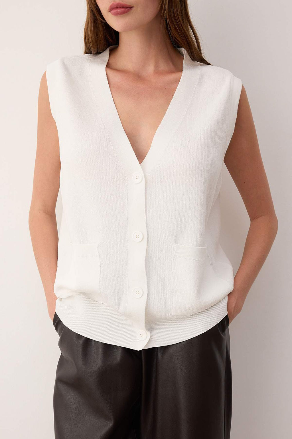 Ekru Ozel Iplik Genis Kal?p V Yaka Yelek TWOAW26YE00034 - Trendyolmilla фото 3