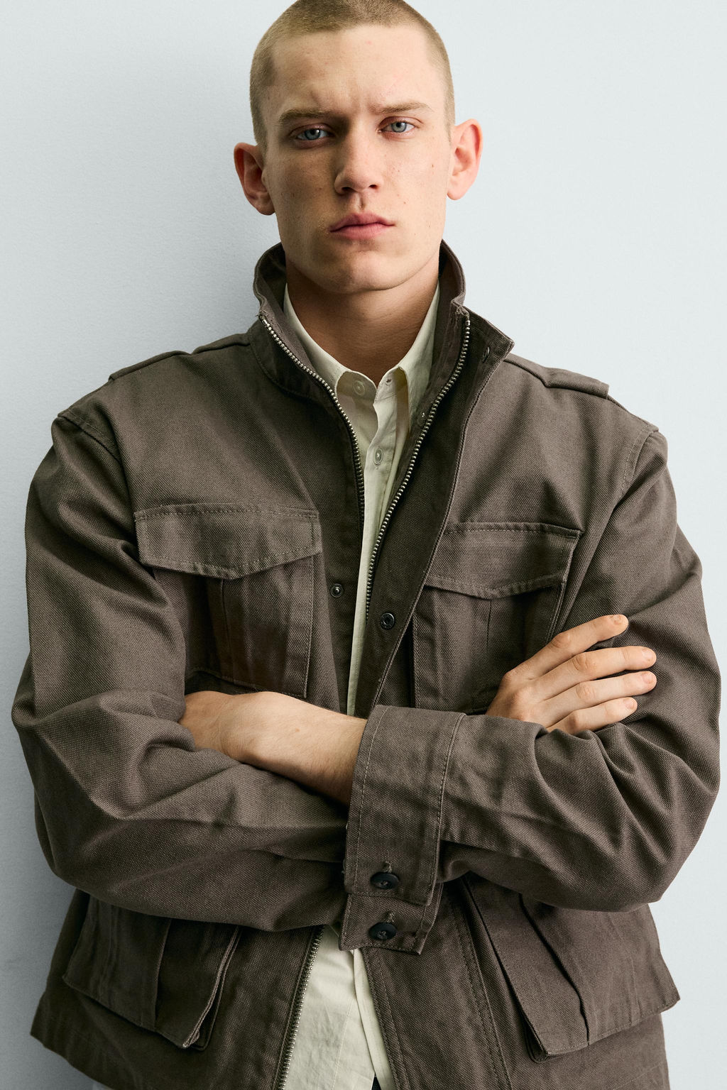 CAZADORA BOXY FIT CANVAS ALGOD?N / Khaki oscuro - Zara фото 6