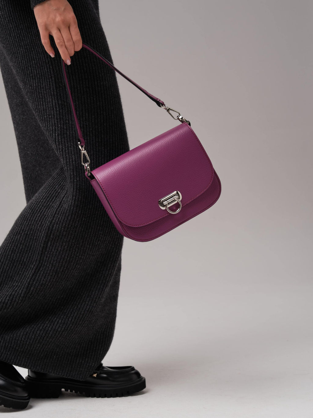 Сумка кожаная Azaro 30741 фиолет.флокс