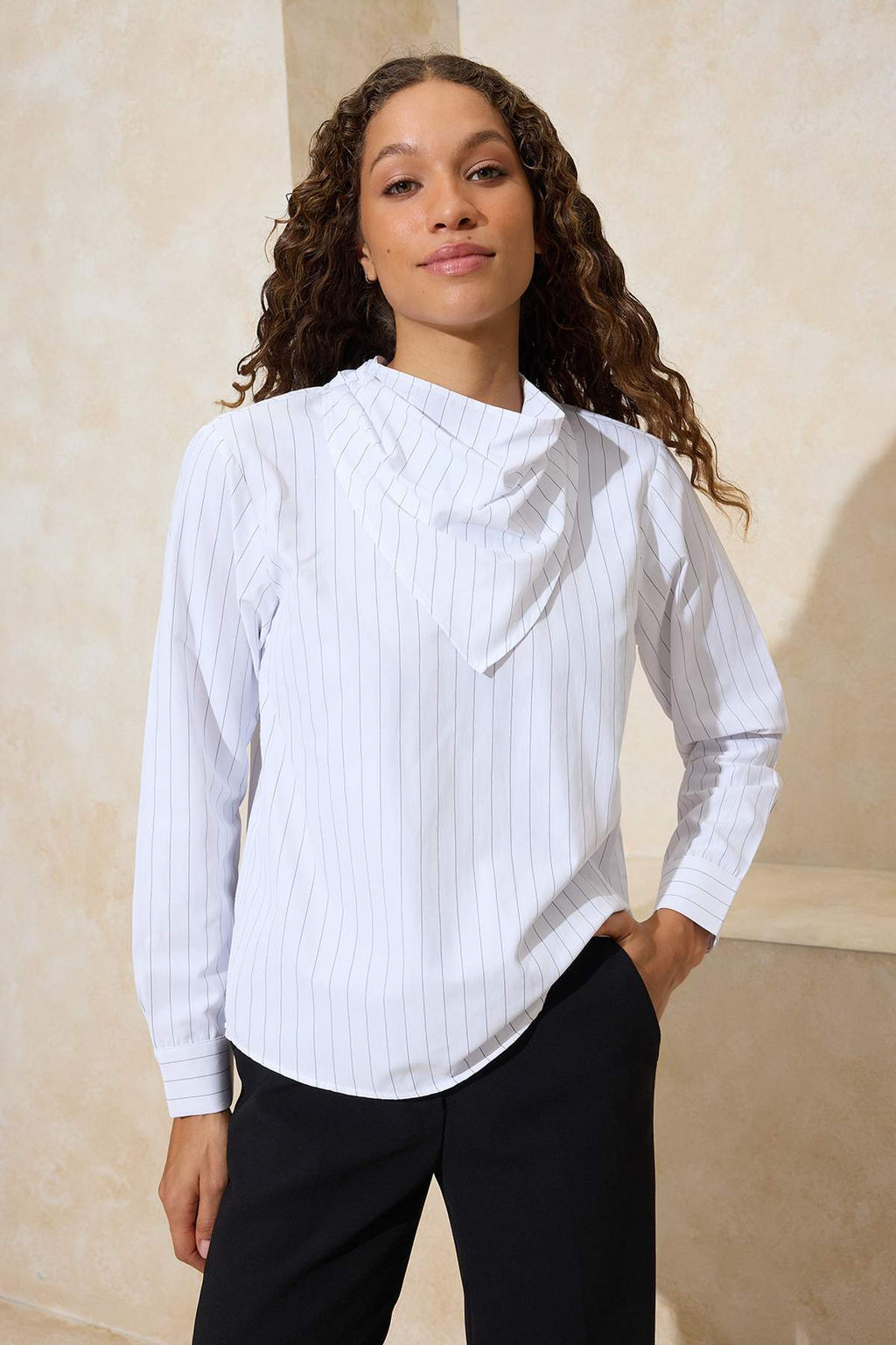 Siyah-Beyaz Cizgili Fular Detayl? Dokuma Bluz TWOSS26BZ00088 - Trendyolmilla фото 2