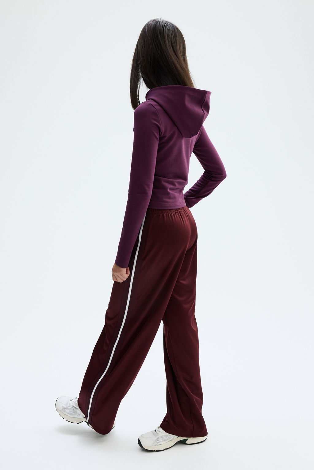 Chaqueta de deporte con capucha y cremallera - H&m фото 4