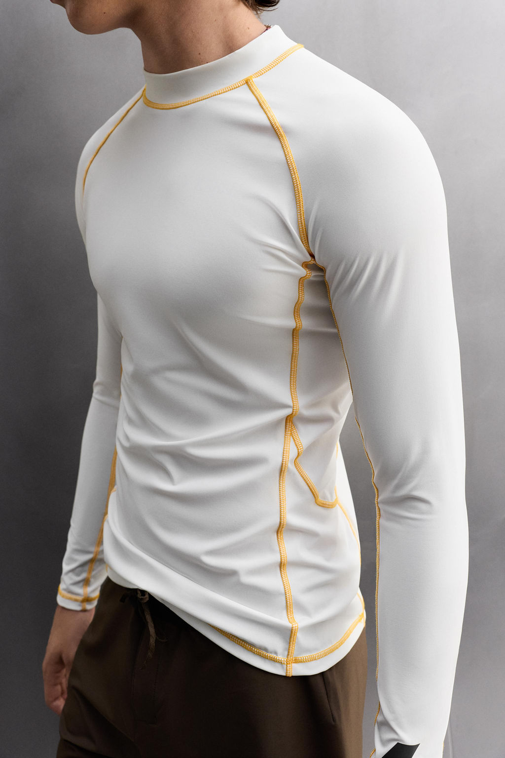 UPF40+ LONG SLEEVE SURF T-SHIRT - Zara фото 11