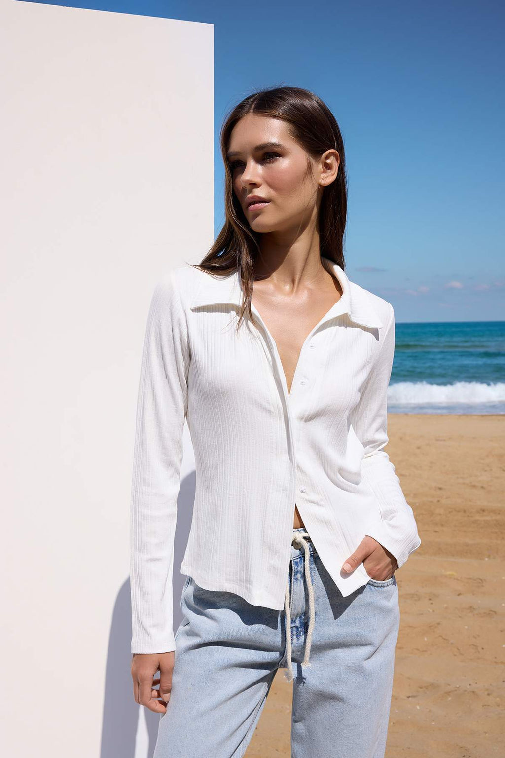 Ekru Polo Yaka Dugmeli Esnek Orme Bluz TWOAW26BZ00201 - Trendyolmilla фото 2