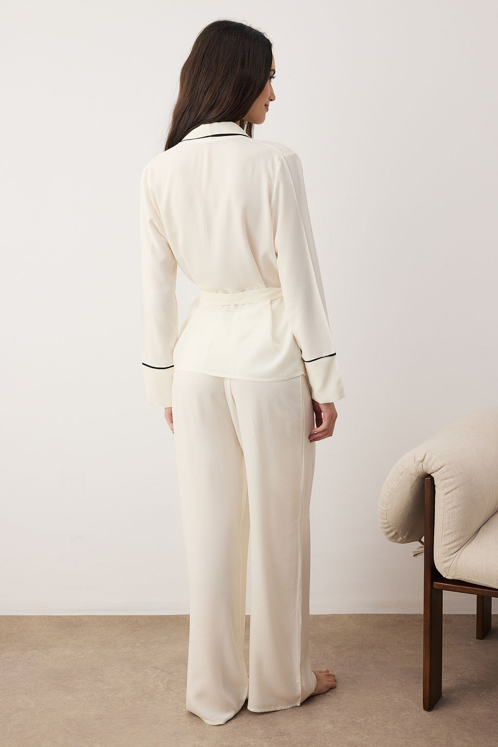 Trendyolmilla Bej Kusakl? Biye Detayl? Kruvaze Viskon Hamile Dokuma Pijama Tak?m? THMAW22PT1109  фото 23