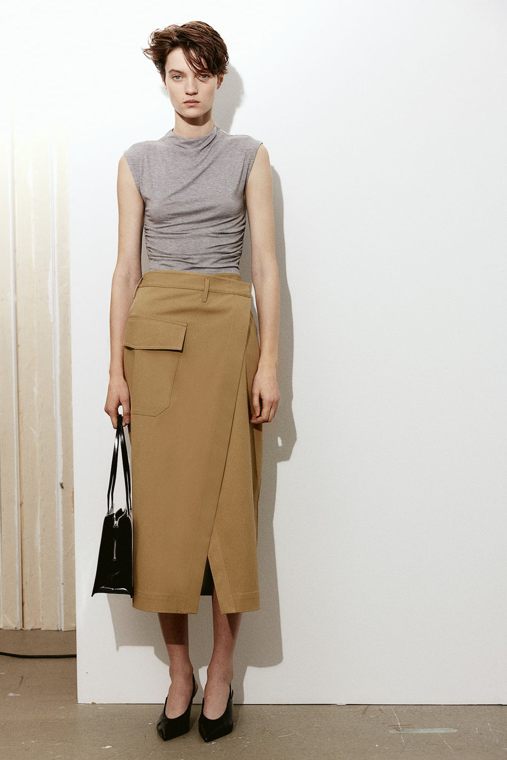 Top cropped con cuello perkins