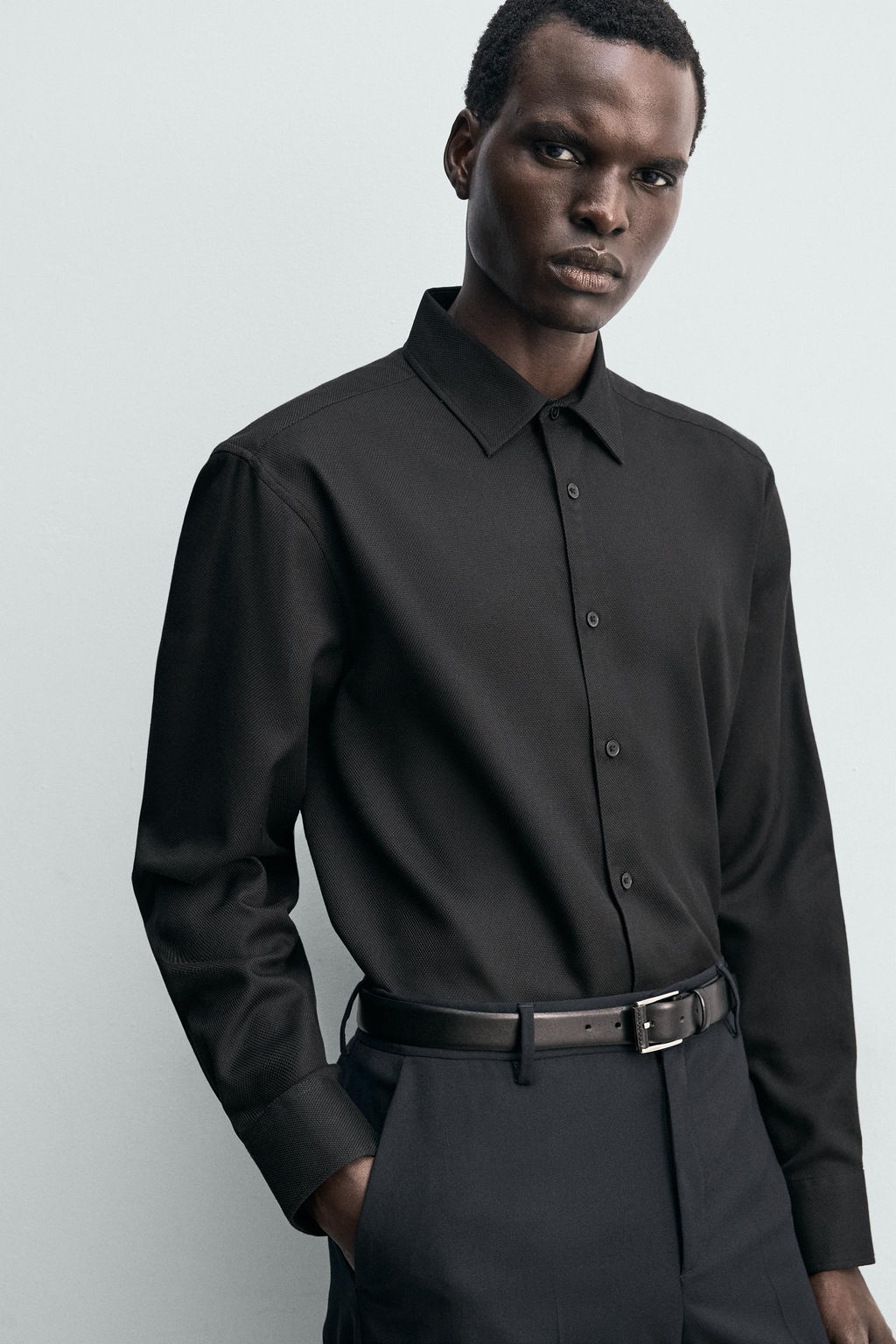 Рубашка CAMISA ESTRUCTURA EASY CARE черная