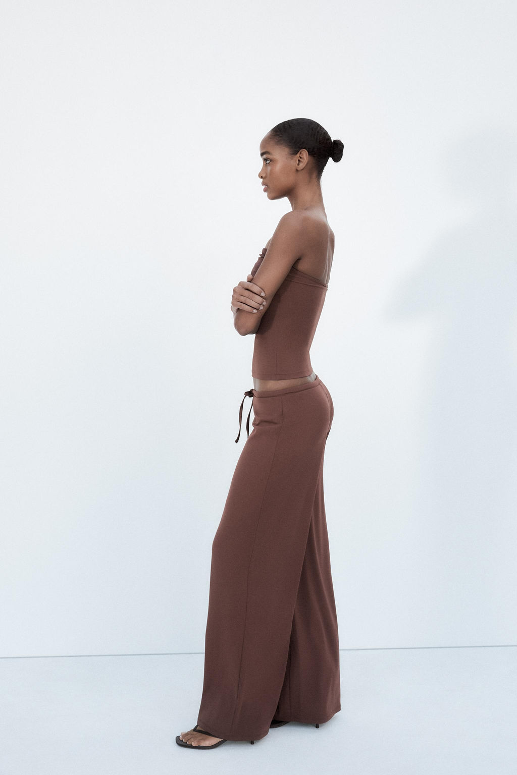TEXTURED STRAIGHT LEG TROUSERS - Zara фото 3