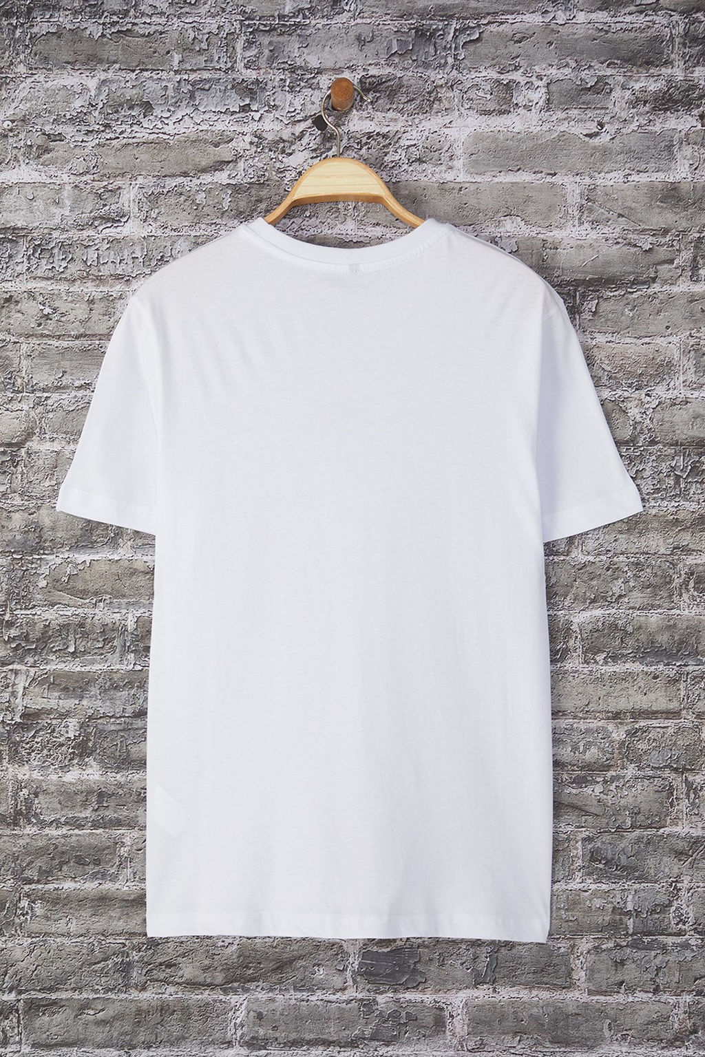 TRENDYOL MAN Beyaz Un?sex Oversize/Genis Kesim Kalp Nak?sl? T-Shirt TMNSS24TS00070 - Trendyolmilla фото 4