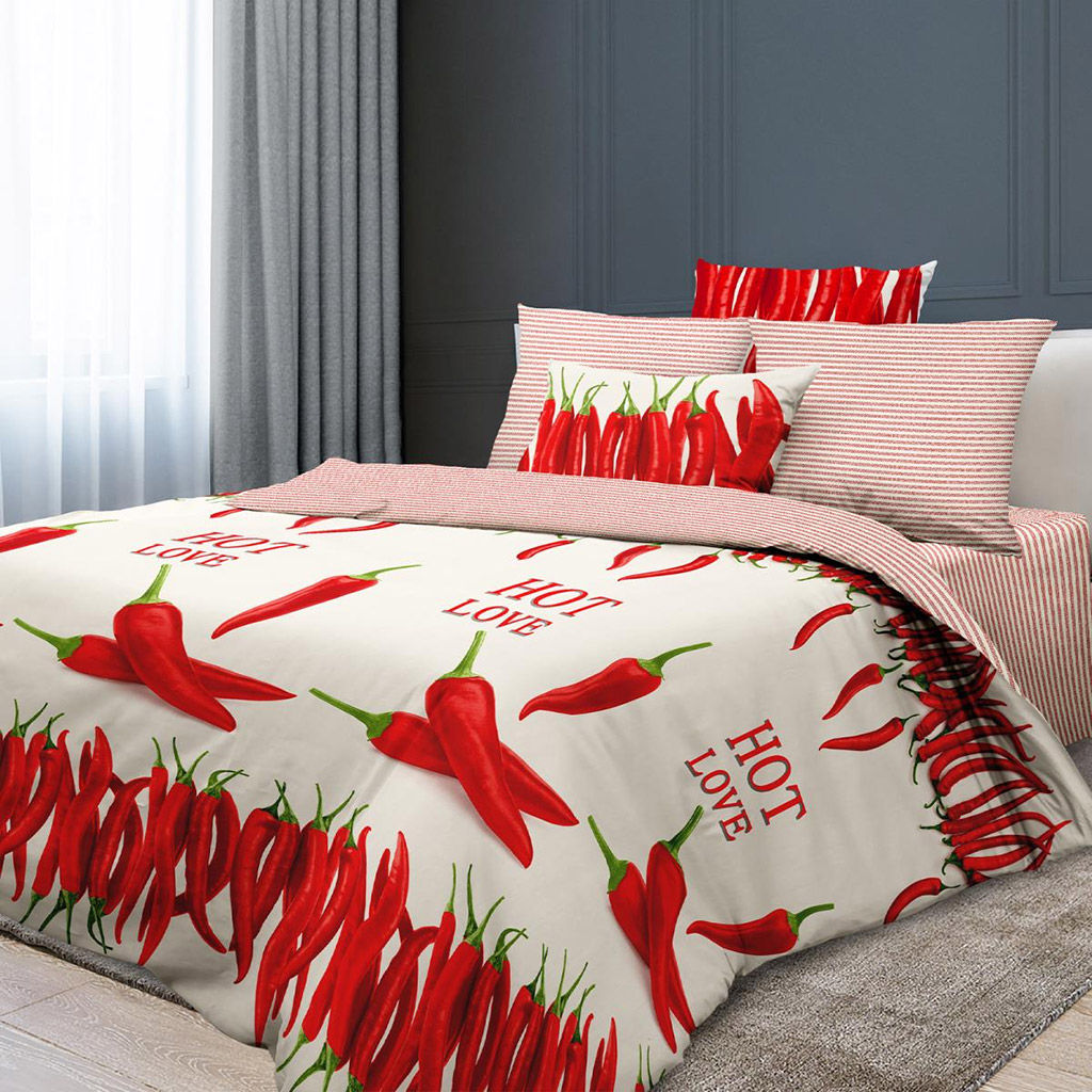 Постельное белье, комплект Евростандарт Макси/простыня на резинке "Горячая любовь" 4 предмета: пододеяльник 215х240см на пуговицах, простыня на резинке 180х200х27см, 2 наволочки 50х70см - "французский кант", с клапаном-запахом, твил-сатин 110г/м2, хл