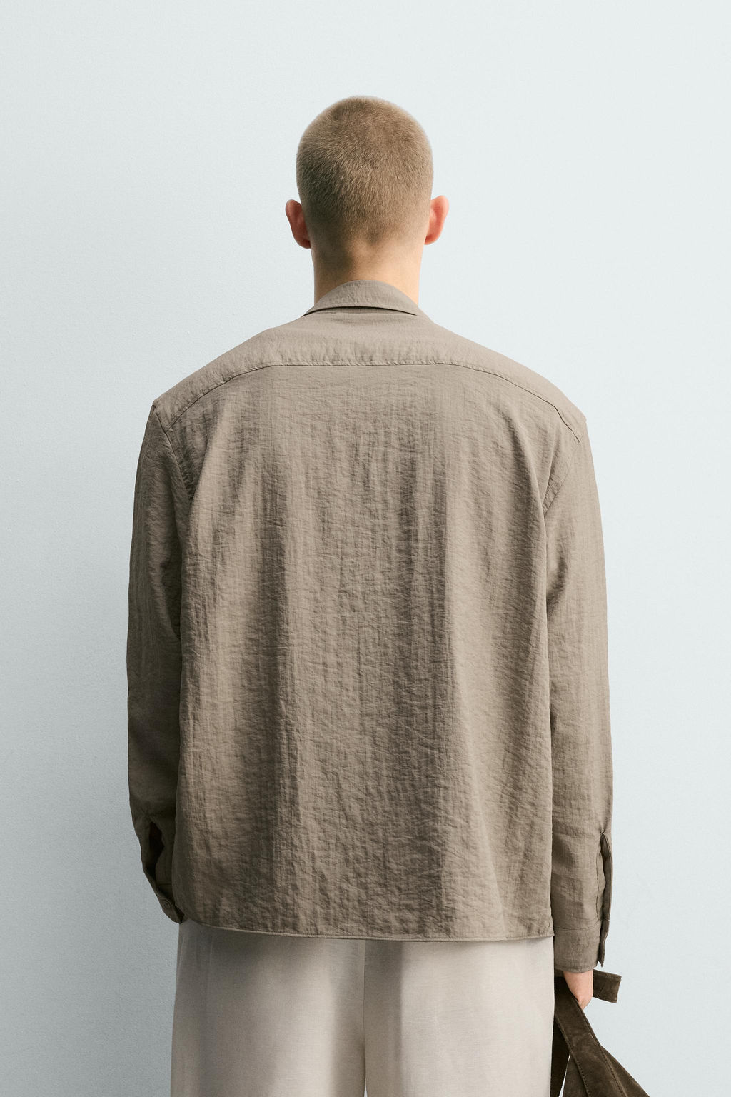 CAMISA RELAXED FIT EFECTO ARRUGADO / Beige - Zara фото 3