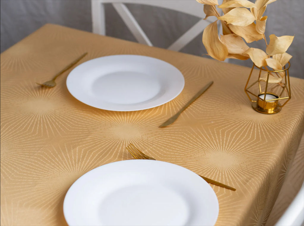 Скатерть М180-2229/050303П 180x150