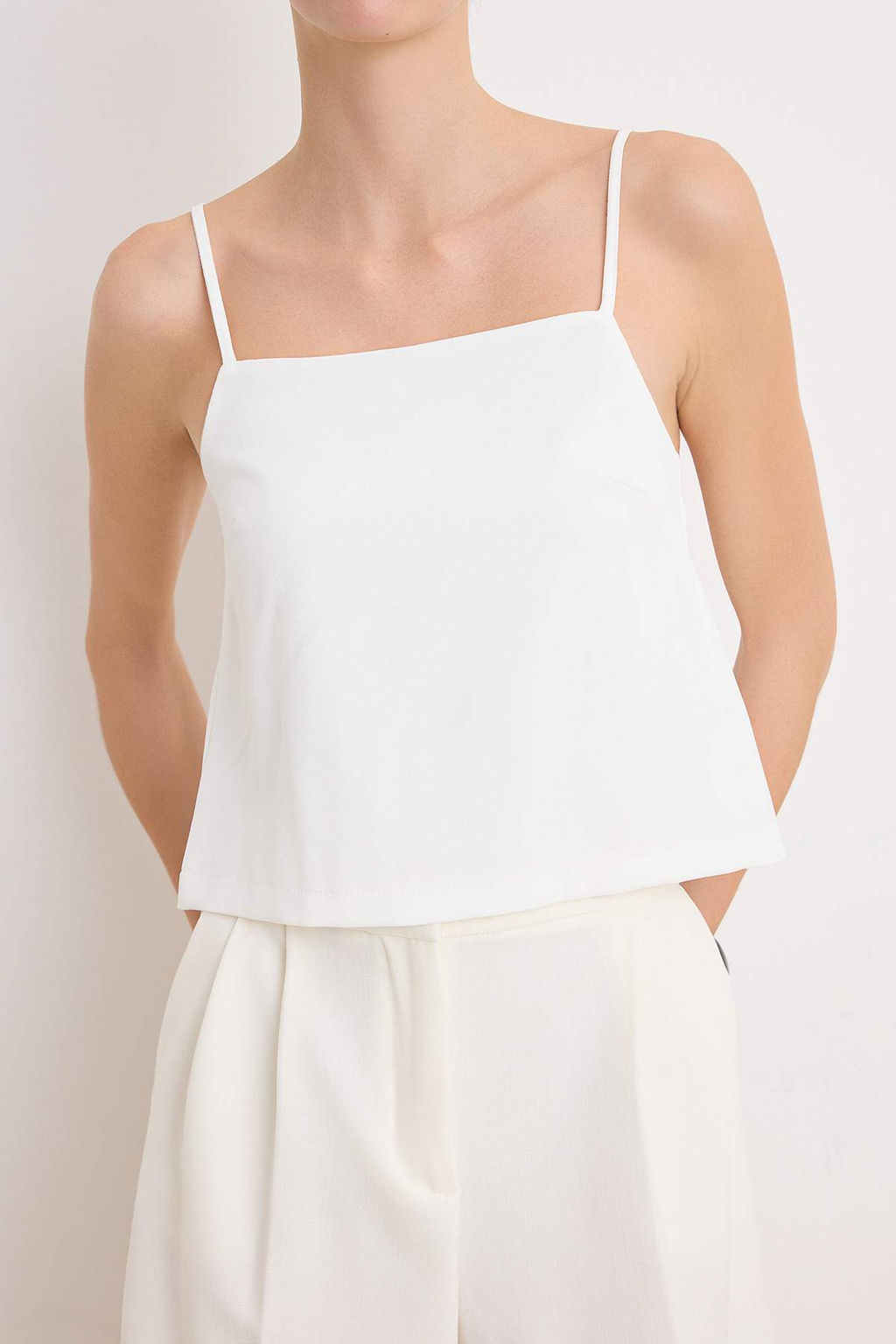 Beyaz Arkas? Dugme Detayl? Astarl? Dokuma Bluz TWOSS26BZ00324 Dokuma Bluz TWOSS26BZ00324 - Trendyolmilla фото 4