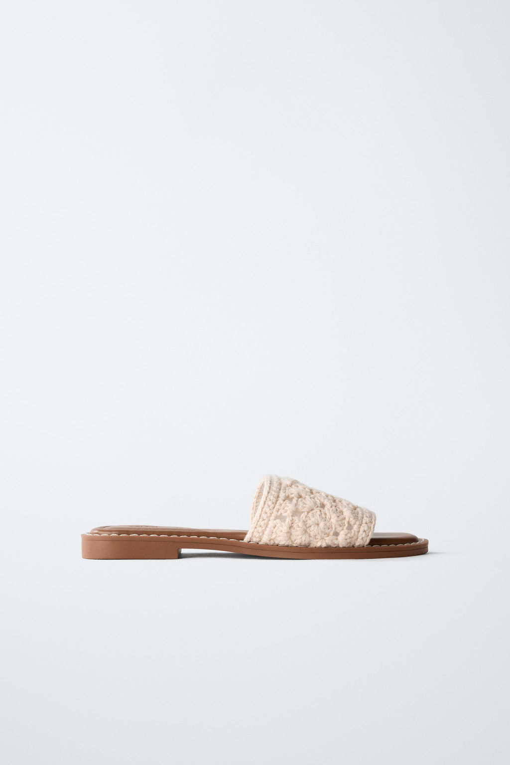 CROCHET FLAT SANDALS