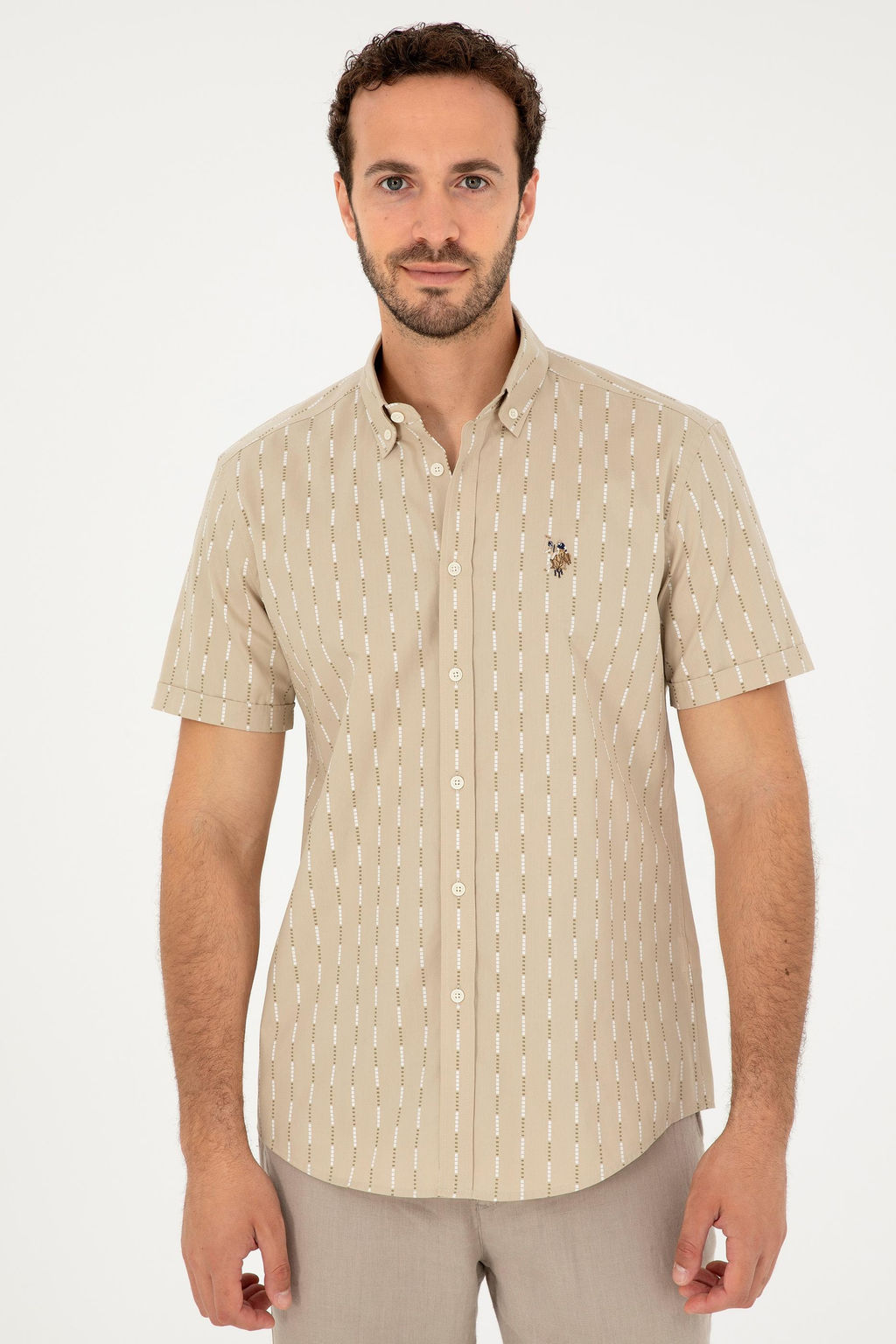 U. S. Polo Assn / Мужская рубашка светло-хаки с коротким рукавом - U.s. polo assn фото 3