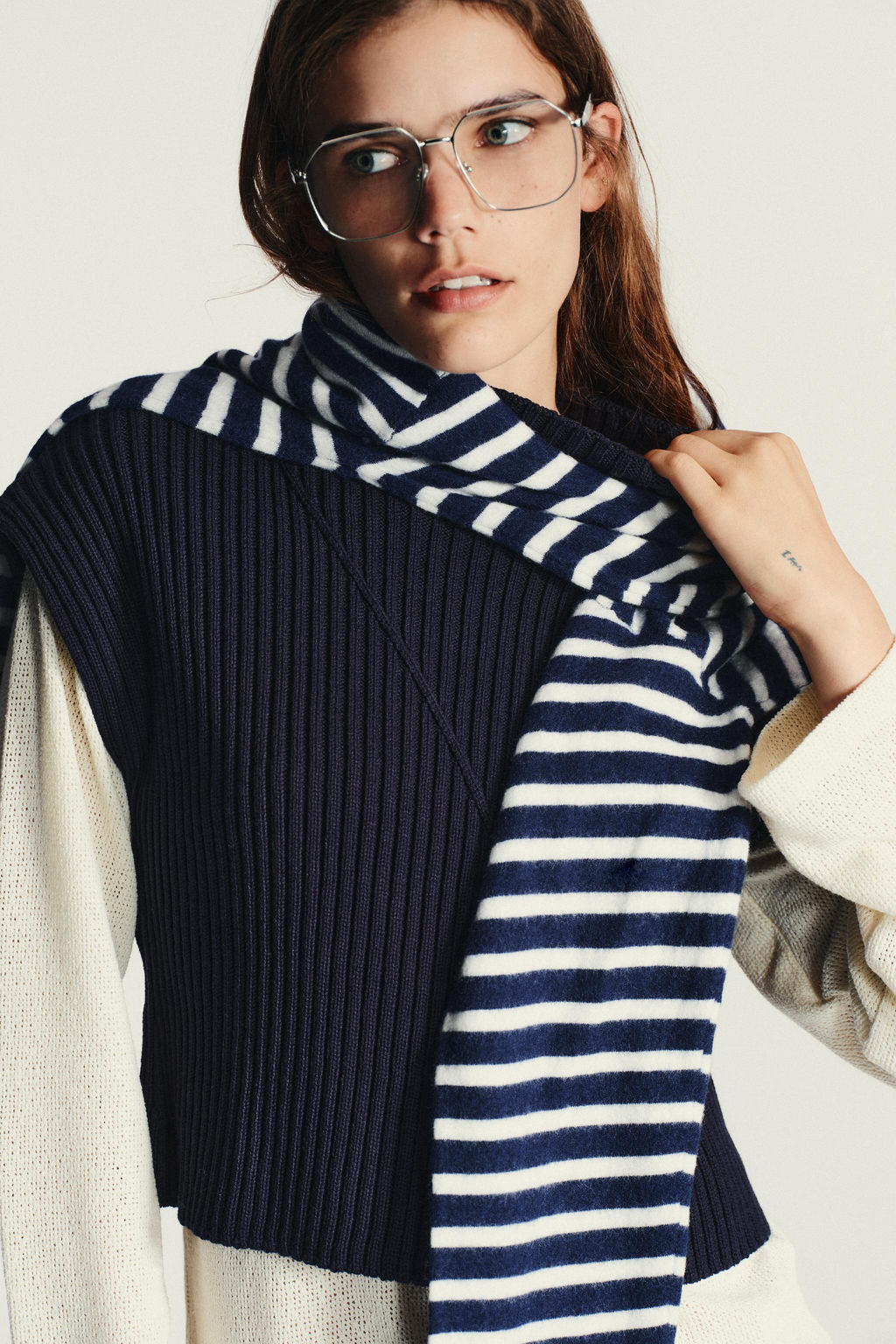 RIBBED KNIT VEST - Zara фото 2