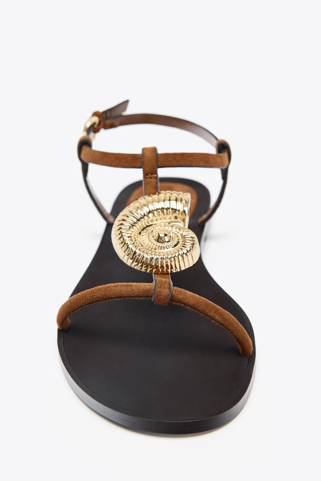 FLAT SANDALS WITH METAL EMBELLISHMENT - Zara фото 5