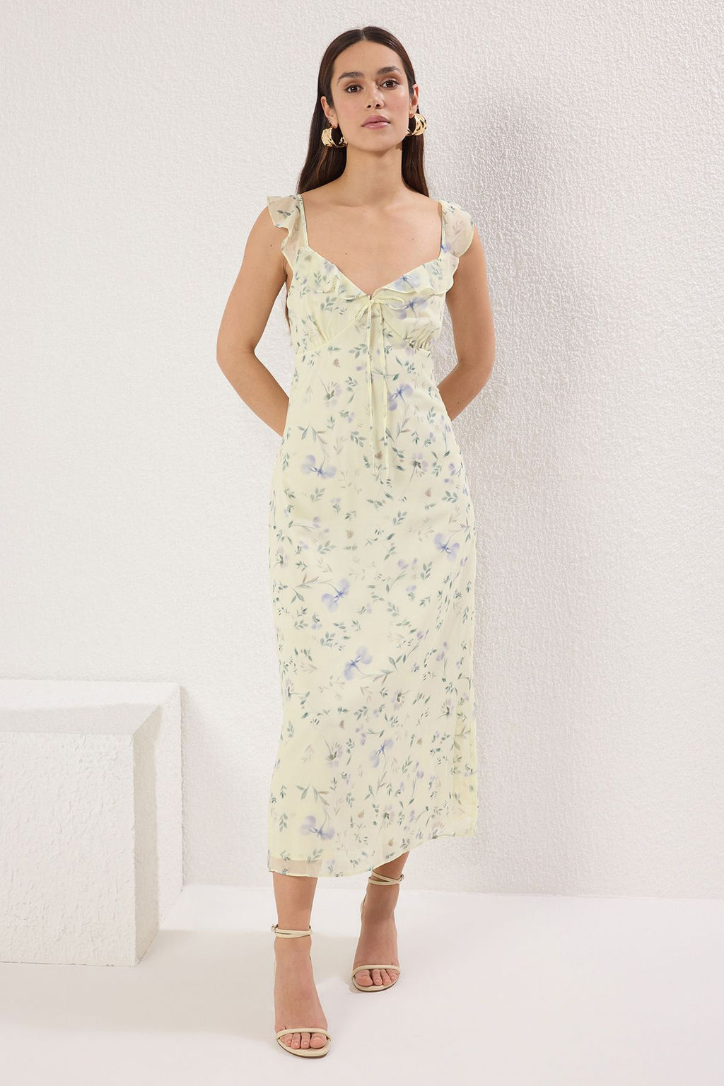 TRENDYOLMILLA Sar? Cicekli F?rf?rl? Midi Dokuma Elbise TWOSS25EL00568  фото 5