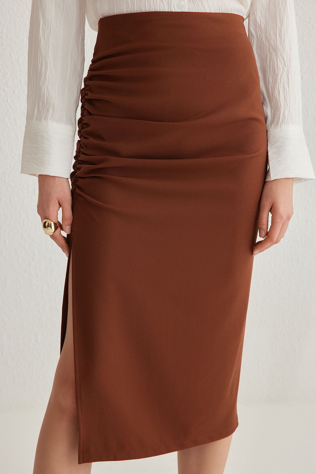 TRENDYOLMILLA Koyu Kahverengi Buzgulu Y?rtmac Detayl? Kalem Fit Midi Dokuma Etek TWOSS20ET0045  фото 3