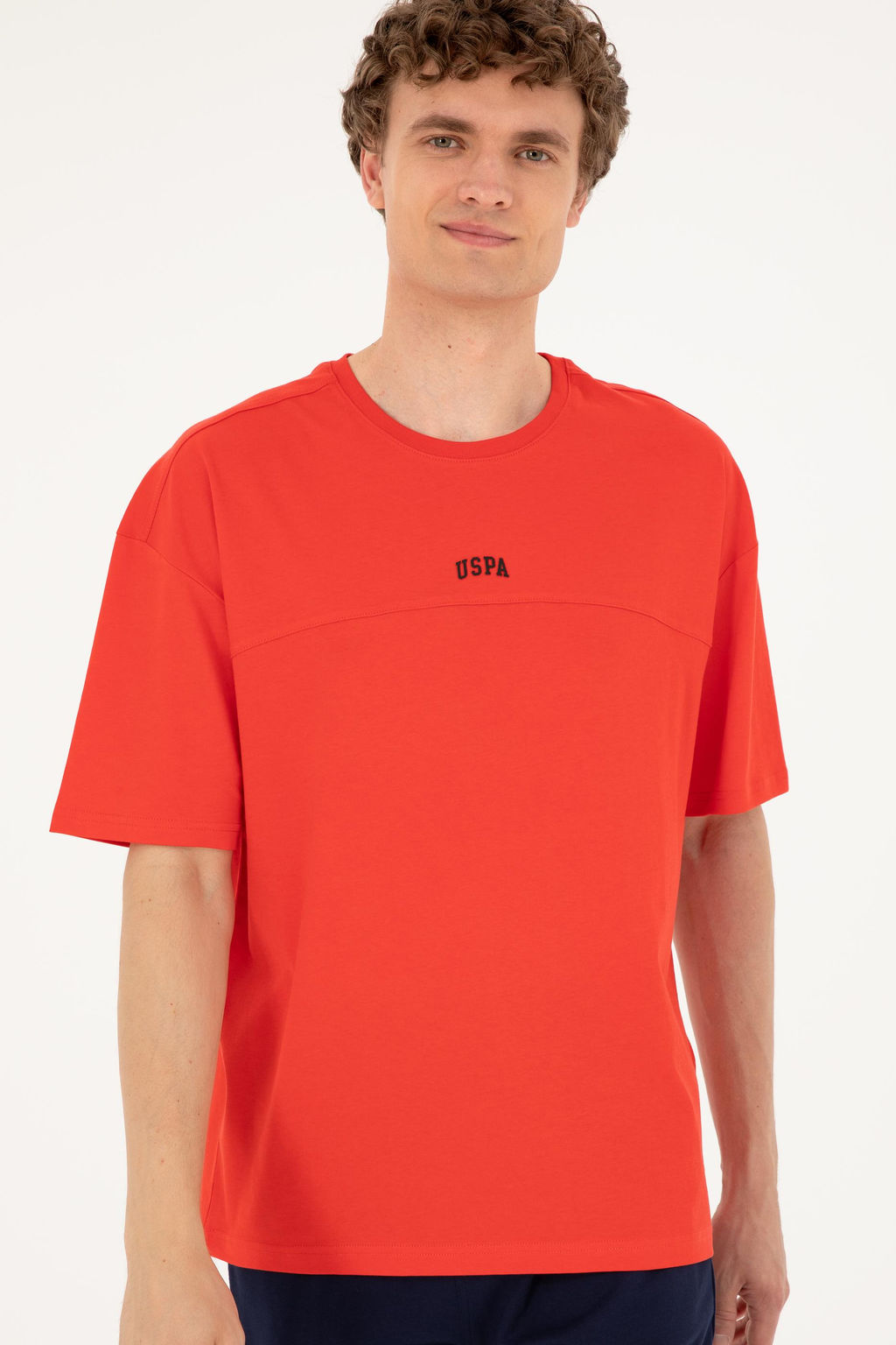 Erkek Comfort Fit Bisiklet Yaka K_rm_z_ Ti__rt