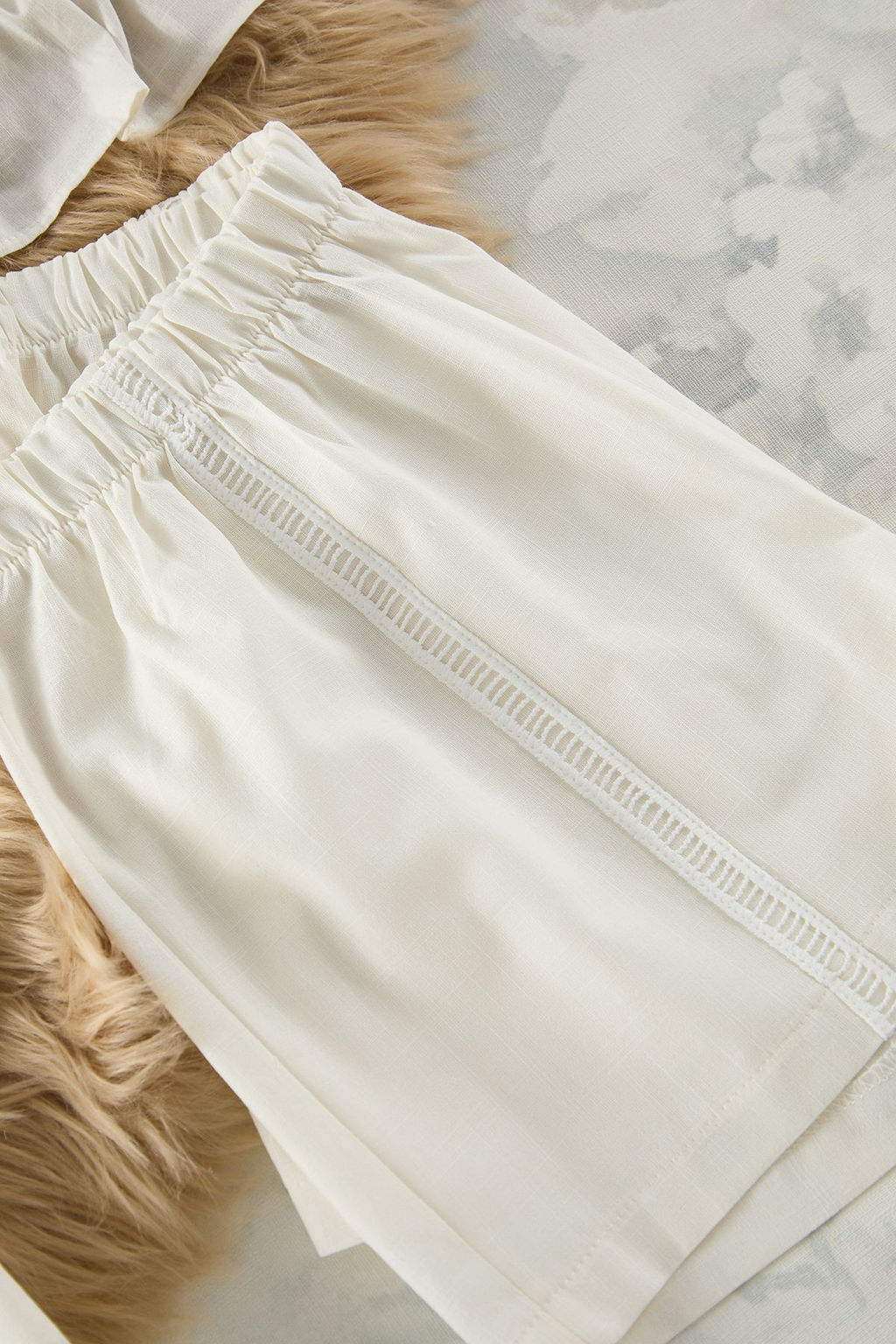 Trendyolmilla Ekru 3lu %100 Pamuklu F?rf?rl? ve Serit Aksesuarl? Sortlu Dokuma Pijama Tak?m? THMSS25PT00054 фото 10