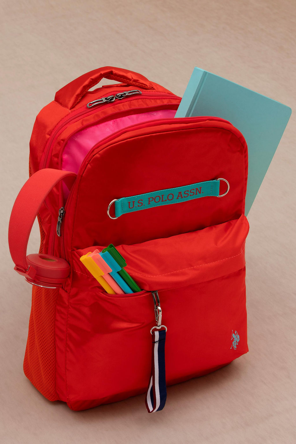 Оранжевая школьная сумка для девочки Неожиданная скидка в корзине