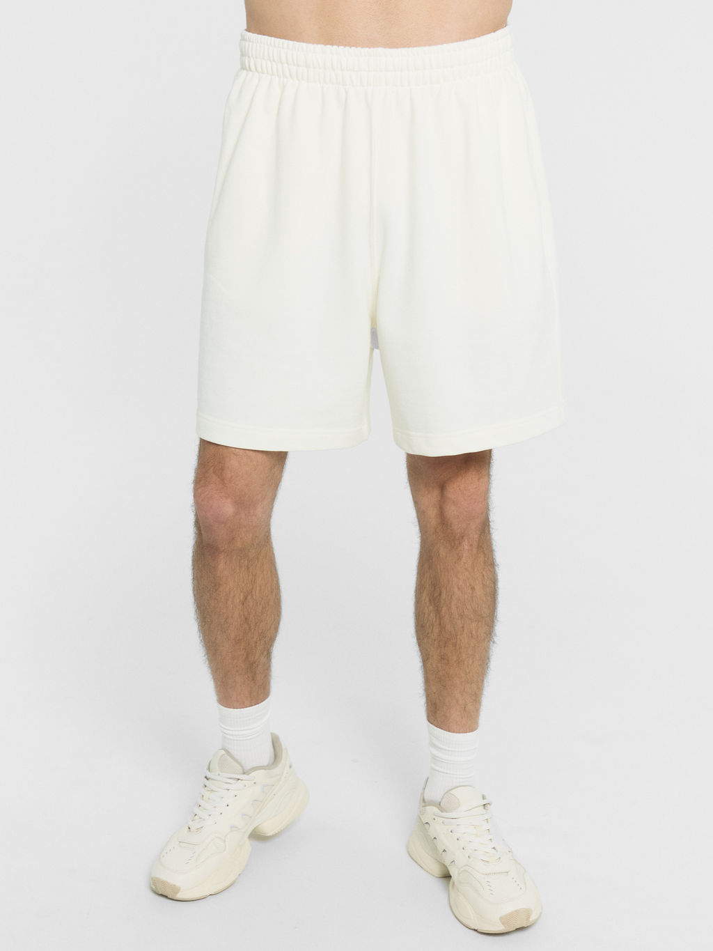 Шорты мужские в светло-молочном цвете св.молочный 131093