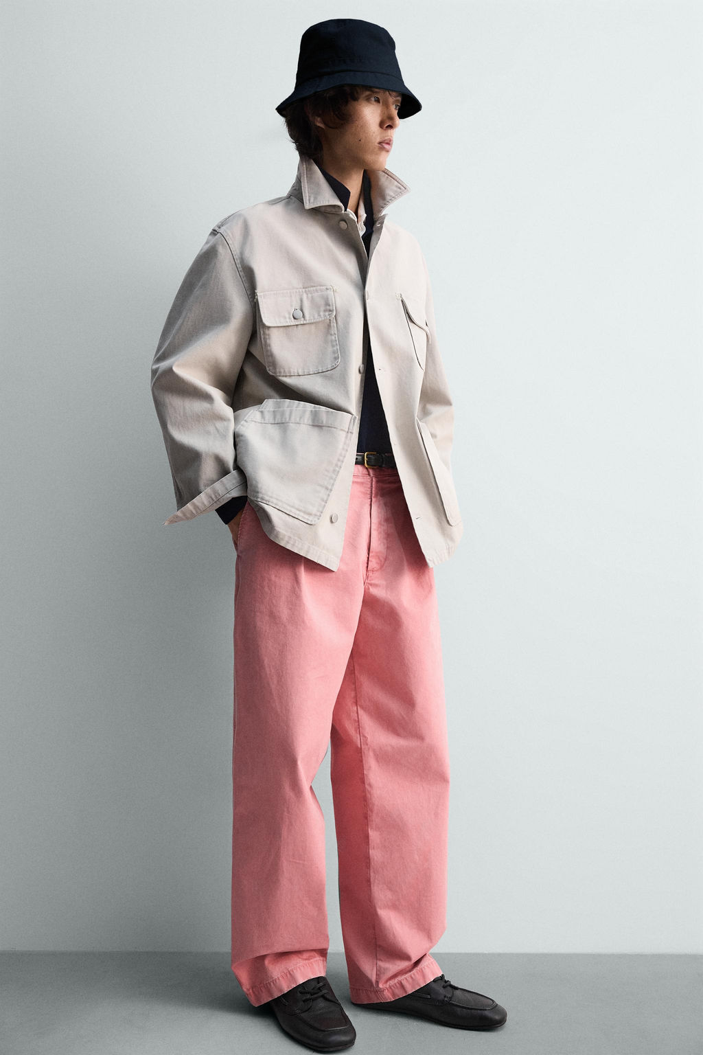 PANTAL?N RELAXED FIT PLIEGUES LIMITED EDITION / Rosa palo - Zara фото 5