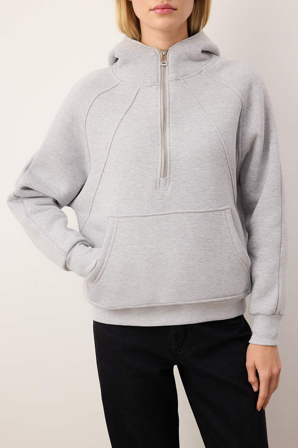 Kahverengi Yar?m Pat Fermuarl? Dikis Detayl? Oversize/Genis Kal?p Orme Sweatshirt TWOAW26SW00222 - Trendyolmilla фото 7