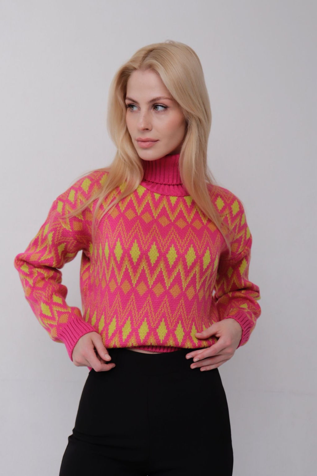 11060 Свитер розовый с узорами - Martichelli фото 10