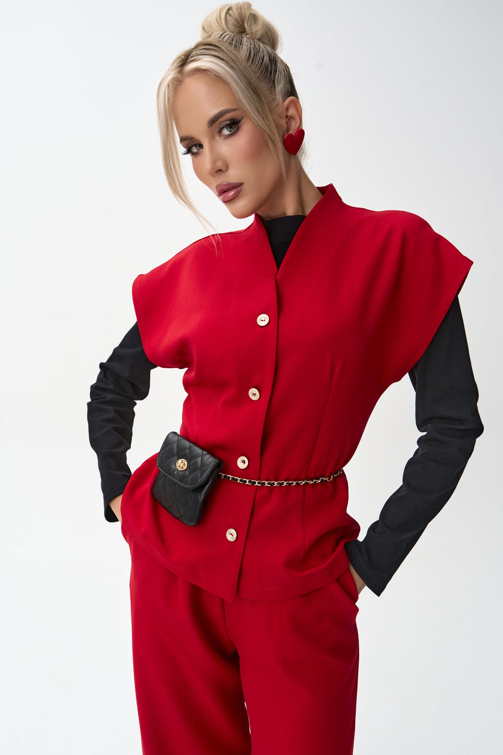 Жилет Джолин (красный) - Эльза фото 13
