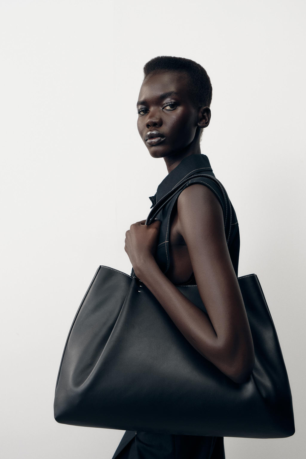 LARGE TOTE BAG - Zara фото 2
