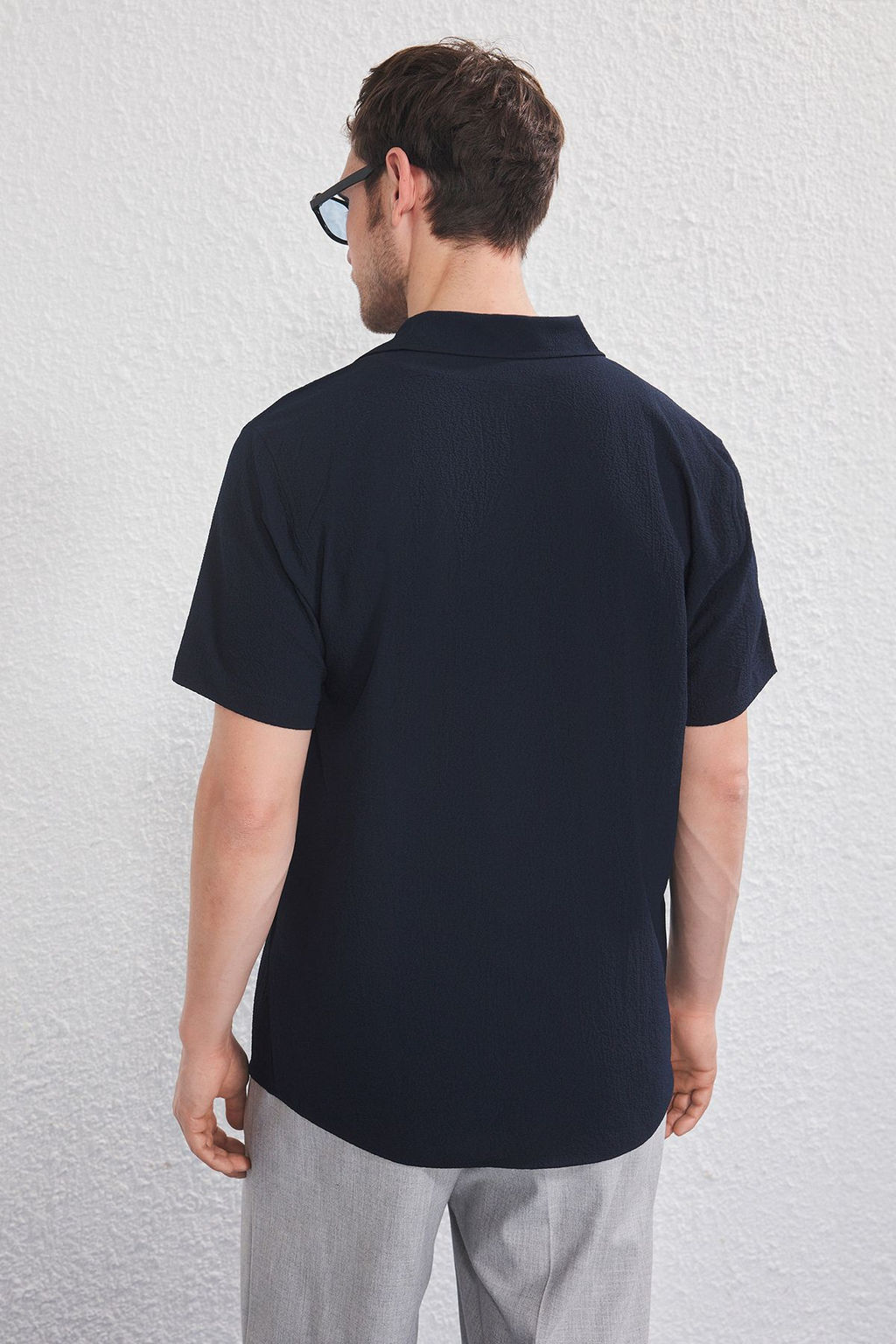 TRENDYOL MAN Lacivert Regular Erkek Gomlek TMNSS25GO00076 - Trendyolmilla фото 18