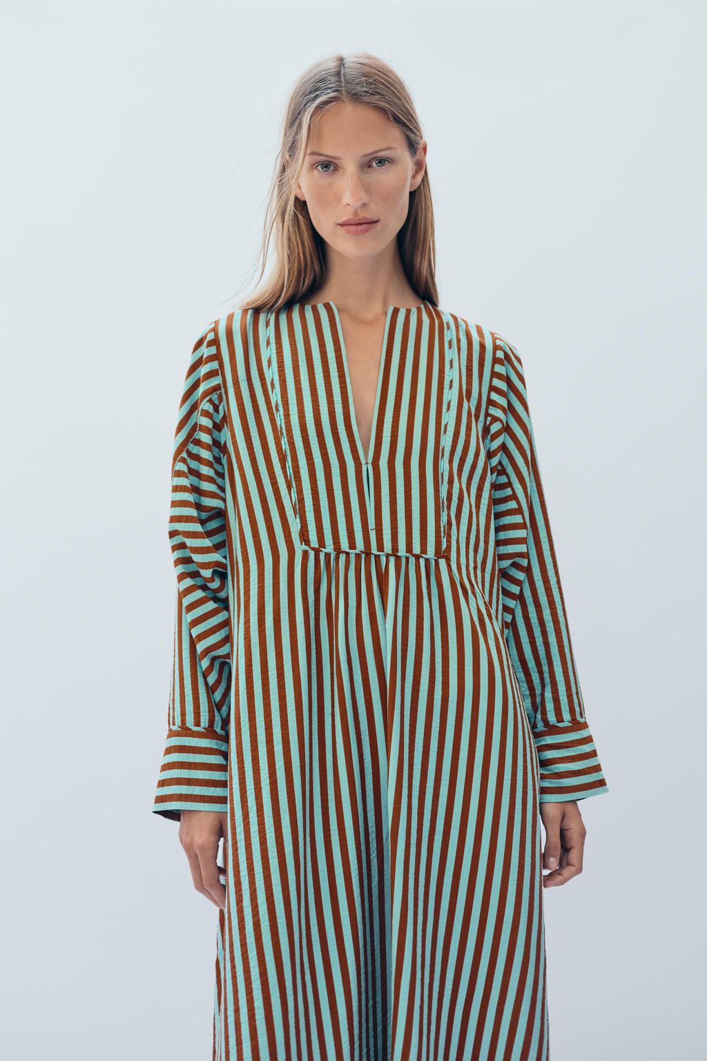 VESTIDO KAFT?N RAYAS LIMITED EDITION / rayas - Zara фото 2