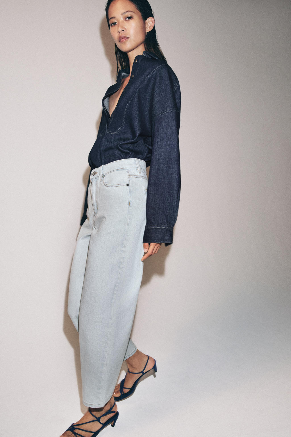 JEANS ZW COLLECTION TAPERED TIRO MEDIO / Azul claro - Zara фото 6