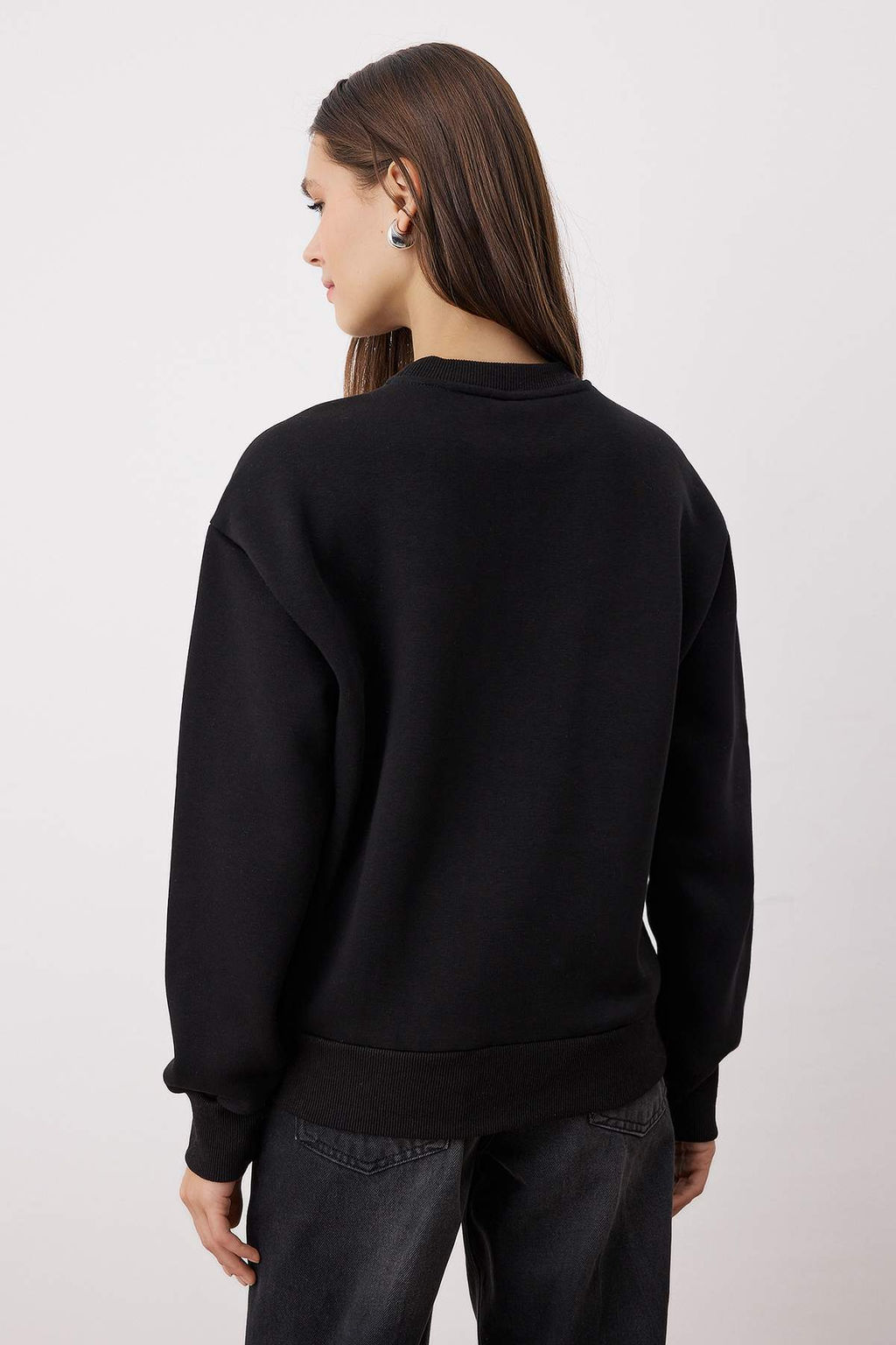 Siyah Orme Nak?sl? Oversize/Genis Kal?p Sweatshirt TWOAW26SW00052