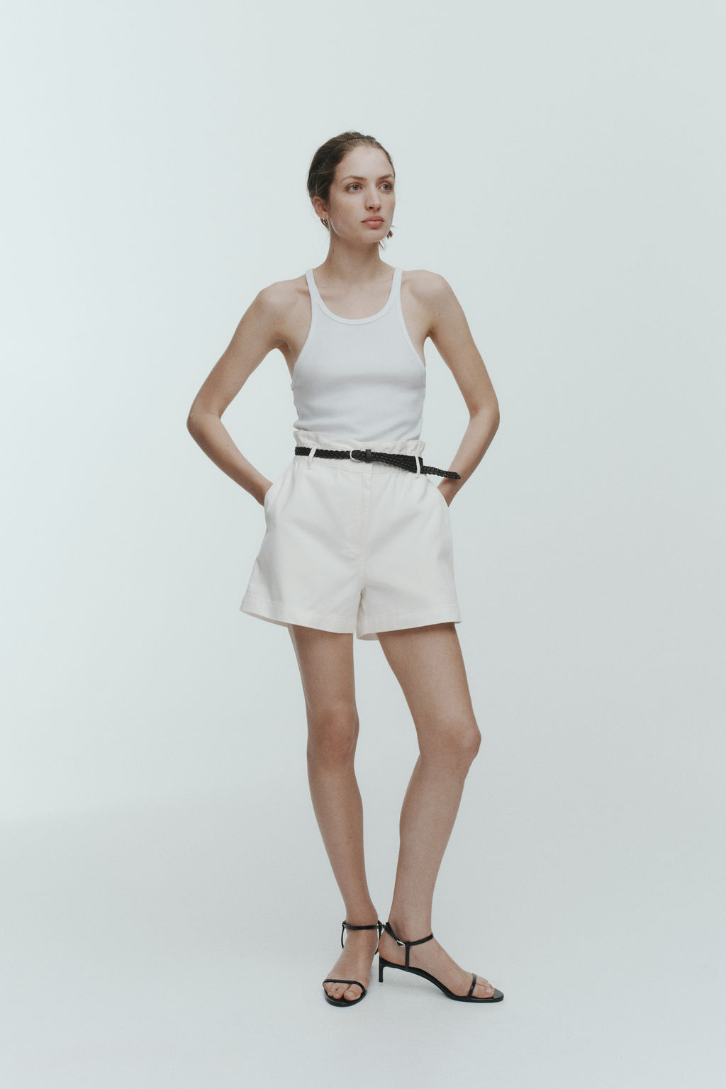 Pantal?n corto de sarga con cintur?n - H&m фото 8