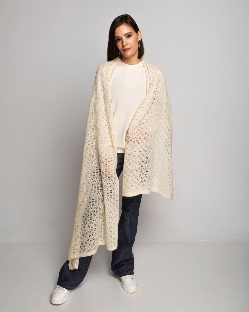 Палантин из шерсти 7W12003