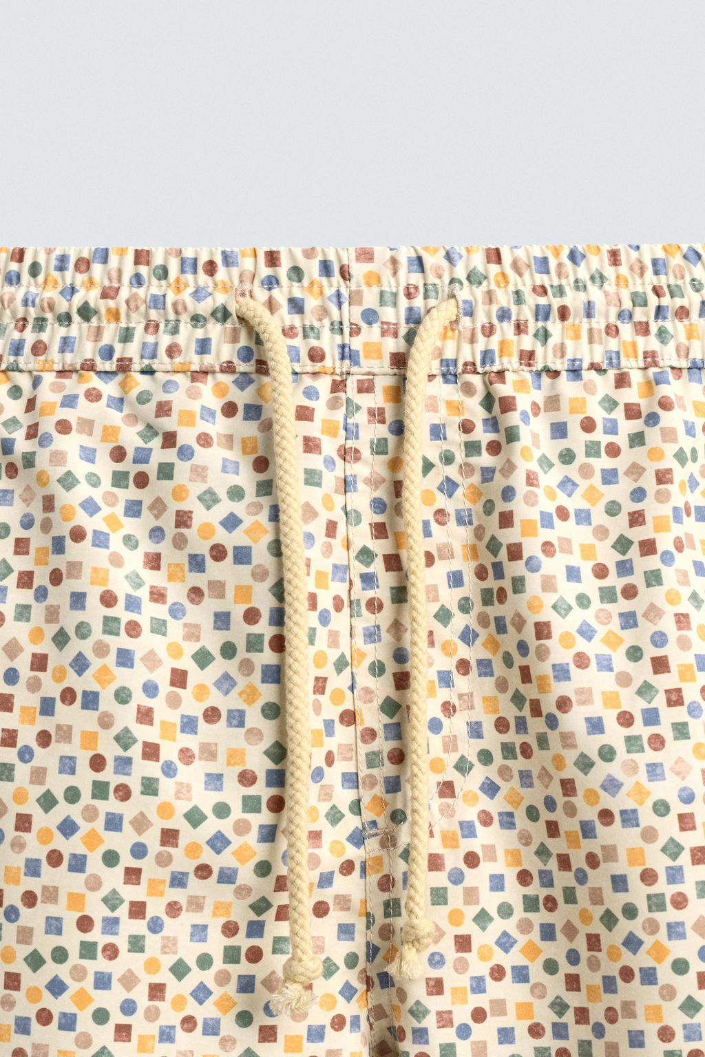 BA?ADOR MEDIO ESTAMPADO GEOM?TRICO / Crudo - Zara фото 8