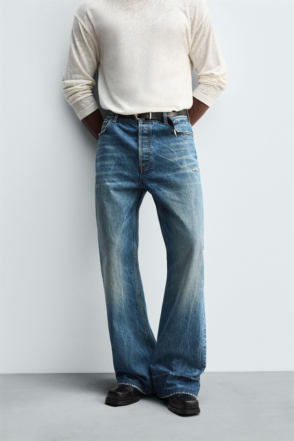 WIDE BELL BOTTOM FIT JEANS - Zara фото 5
