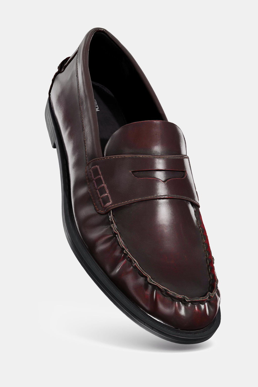 PATENT EFFECT LOAFERS - Zara фото 6