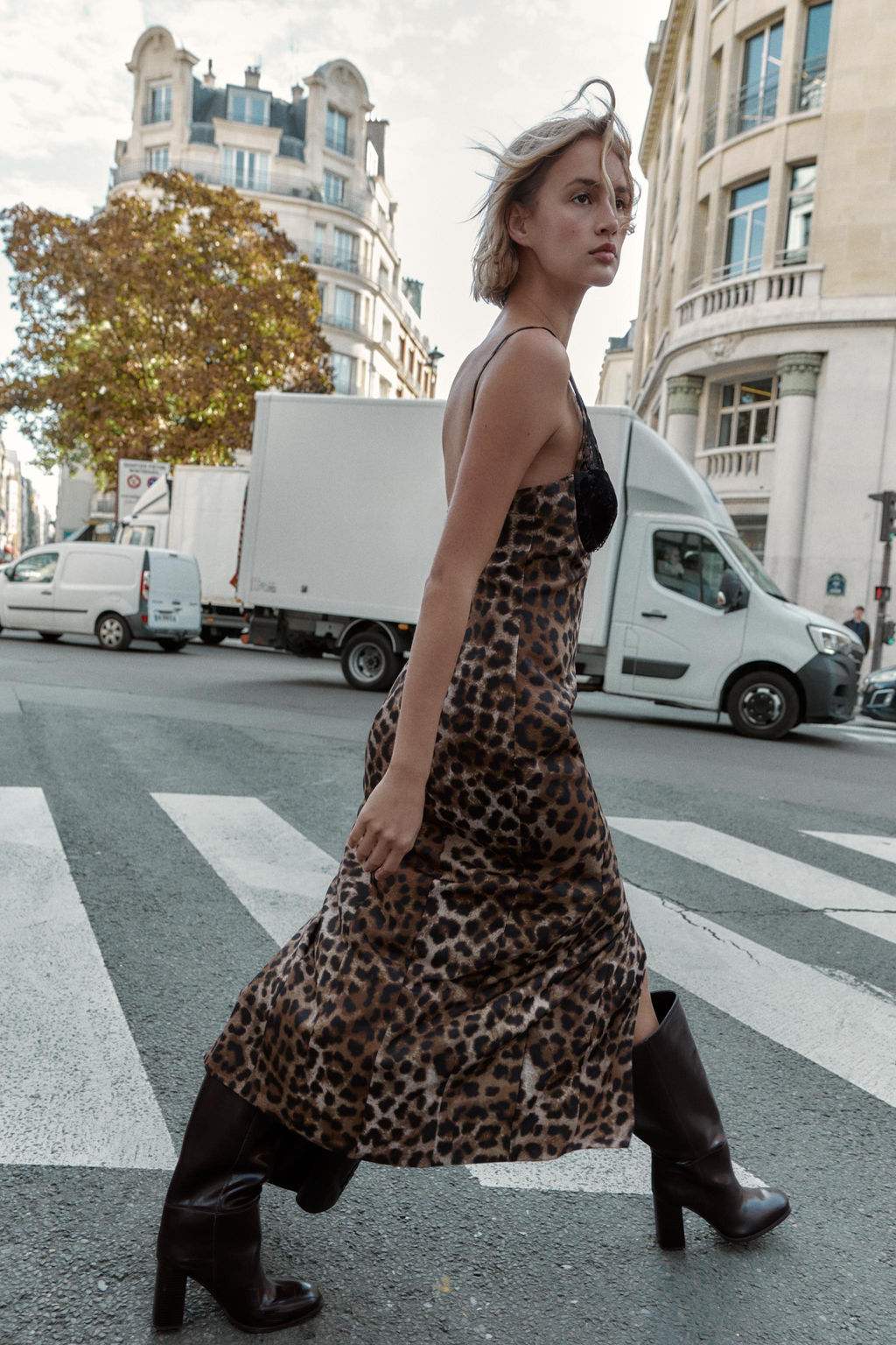 ANIMAL PRINT LACE MIDI DRESS - Zara фото 3