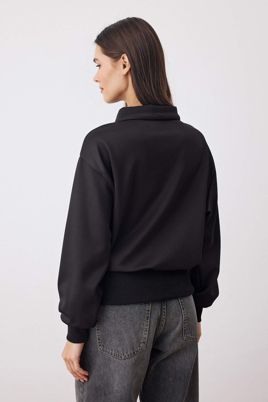 Siyah Fermuar Detayl? Oversize/Genis Kal?p Esnek Orme Sweatshirt TWOAW26SW00080 - Trendyolmilla фото 4